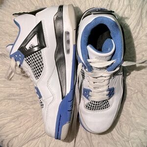 Jordan 4 Retro Military Blue 2012